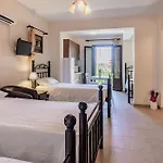 Xenios Apartment Kotronas