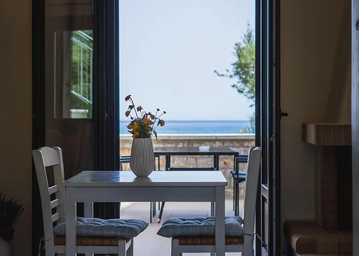 Xenios شقة كوتروناس