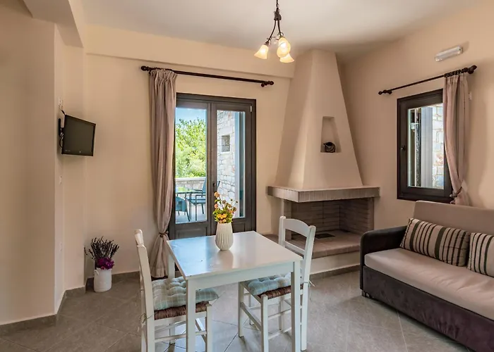 شقة Xenios كوتروناس