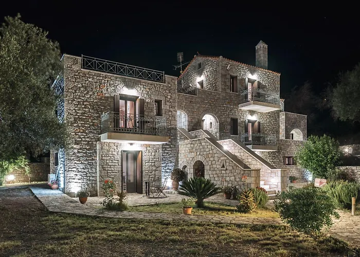 شقة Xenios كوتروناس