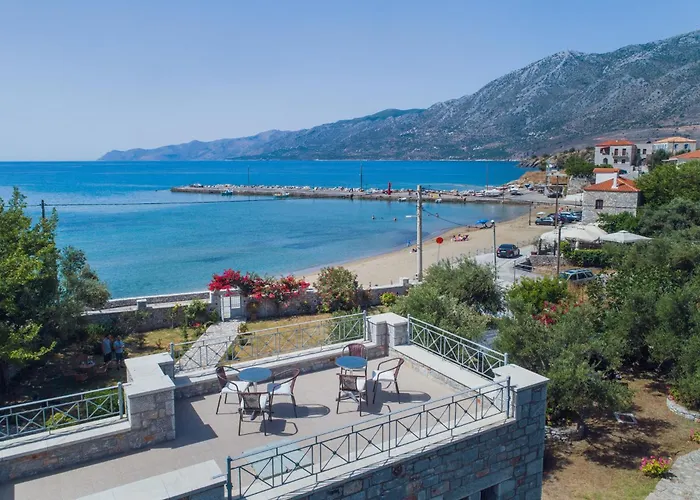 Xenios شقة كوتروناس