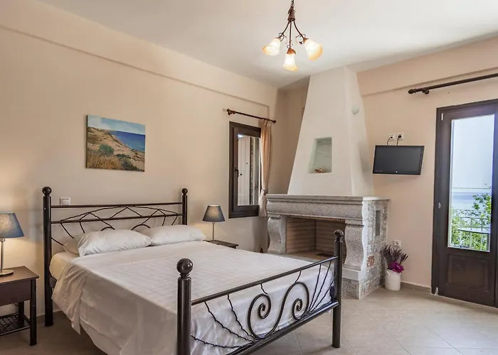 Xenios شقة كوتروناس