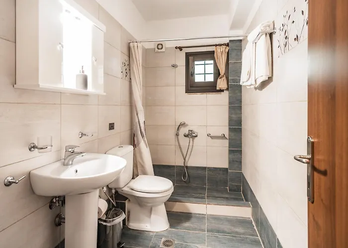 شقة Xenios كوتروناس