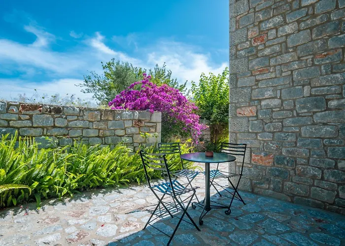 شقة Xenios كوتروناس